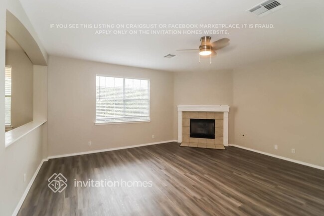 Photo - 1635 Abbey Ln