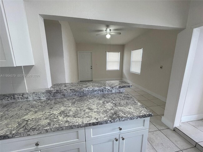 Photo - 15901 W Bunche Park Dr