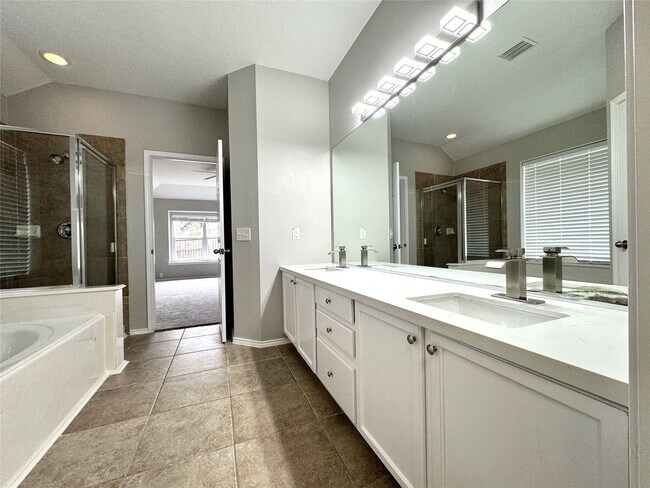 Photo - 3535 Cactus Creek Dr