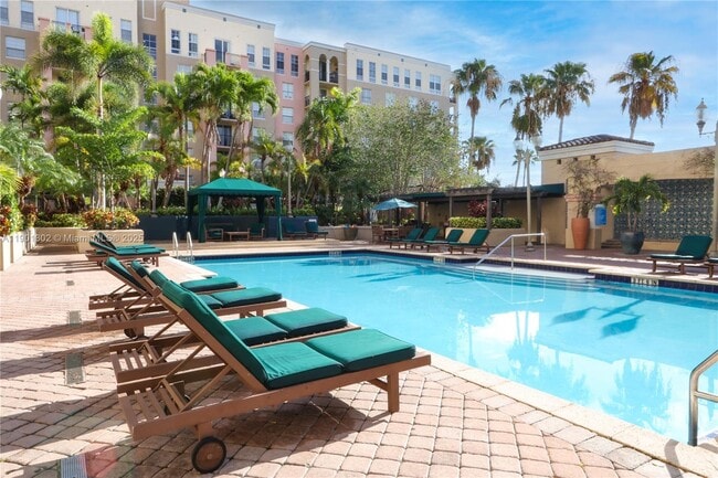 Photo - 520 SE 5 Ave Unidad 2411