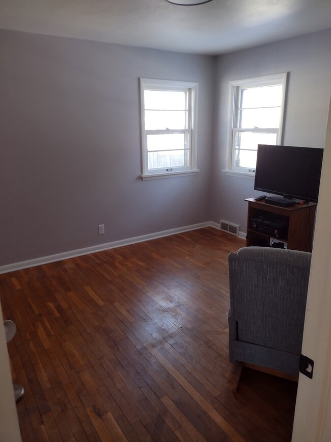 Photo - 1328 Wilson Dr
