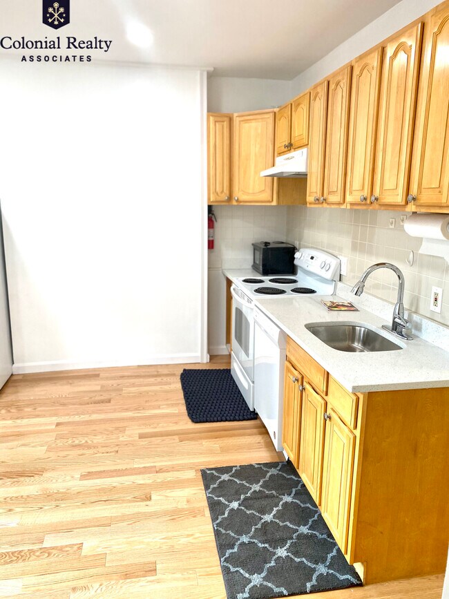 Photo - 74 Tyler St Unit C