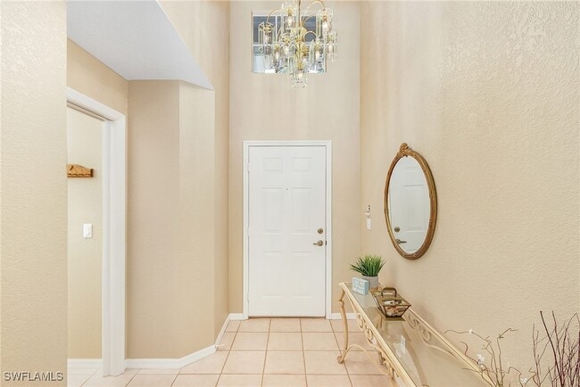 Building Photo - 2130 Aberdeen Ln Unit 9-102
