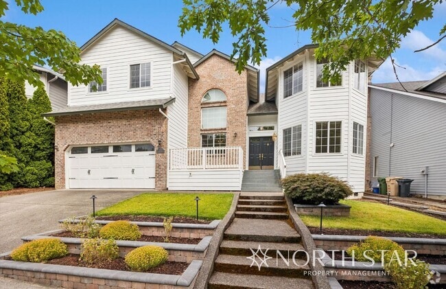Building Photo - Westlake Traditional with Private, Level B... Rental
