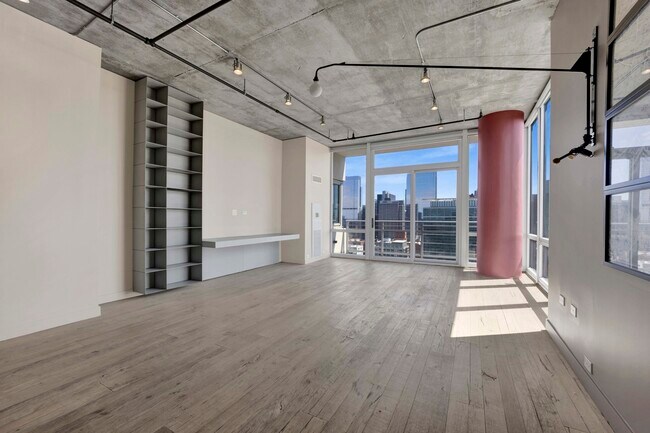 Photo - 737 W Washington Blvd Unit 3507