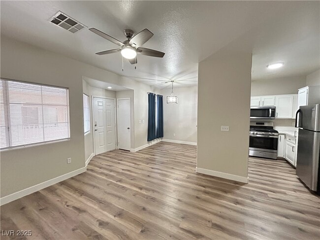 Photo - 1136 Nevada Sky St