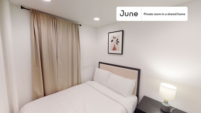 Private bedroom in 2 bed/1 bath Home - Private bedroom in 2 bed/1 bath Home Unit B
