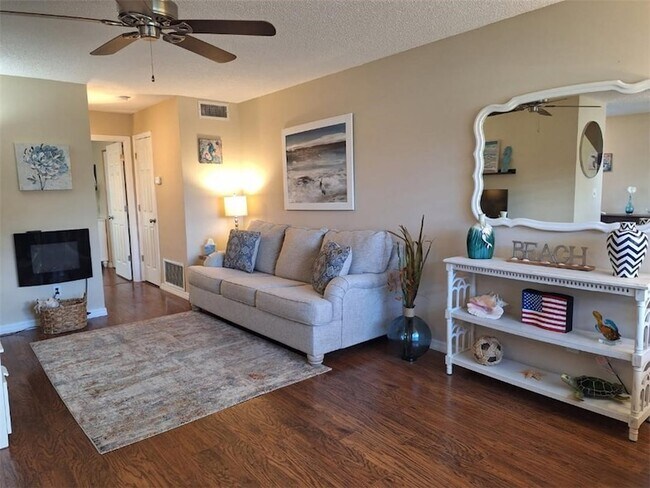 50 Woodland Dr Unidad 203