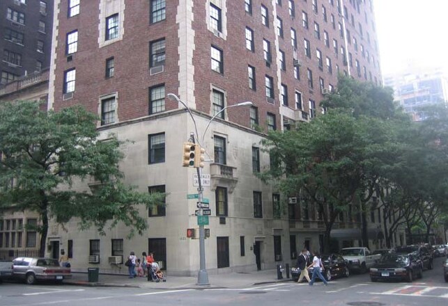 Photo - 106 E 85th St