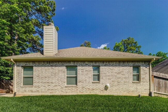 Photo - 3811 Springcrest Ln