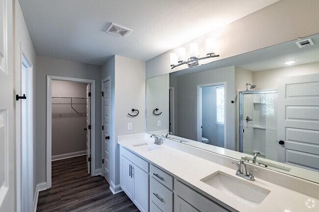 3HAB, 2,5BA - 1724SF - Cypress - Primer baño - 1104 Residences