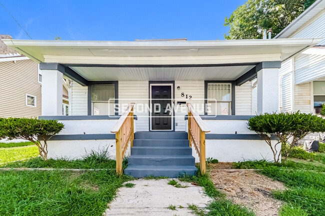 Building Photo - 812 Sutcliffe Ave Rental