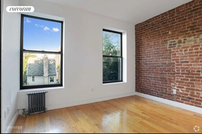 Building Photo - 245 Ocean Pkwy Rental