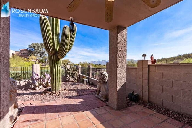 Photo - Beautiful 2-beds, 2.5-baths two-story home at the base of iconic Sentinel Peak in Tucson!