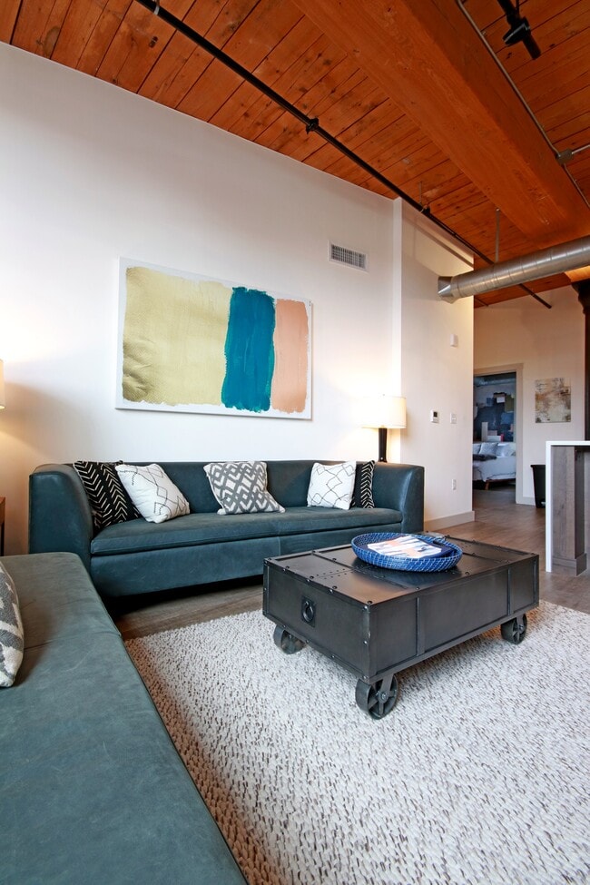 Photo - 165 Thorndike Street