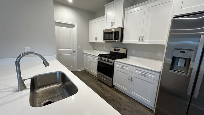 Photo - 210 Timber Fls Dr