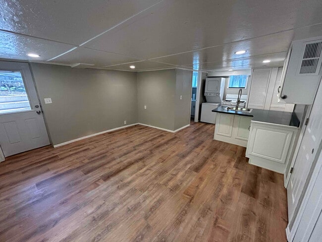 Photo - 2019 W Cucharras St