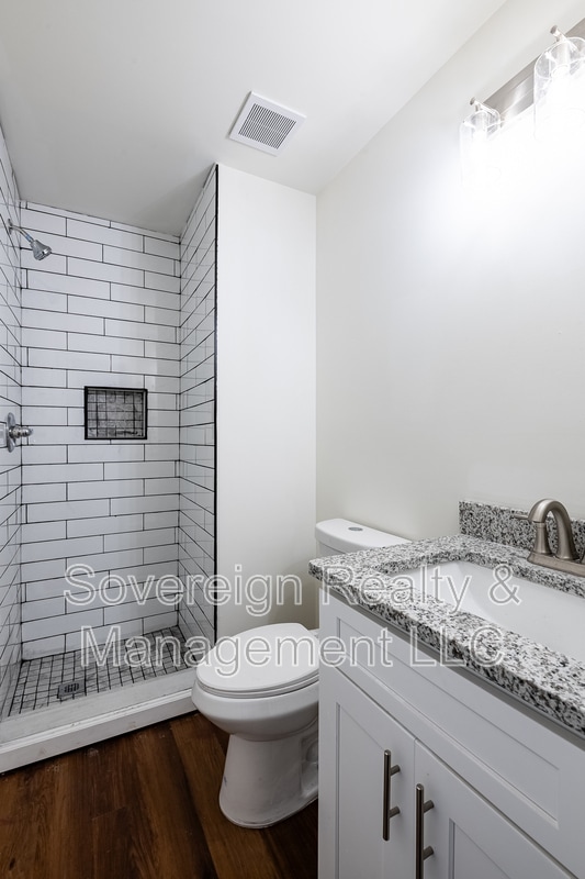 Photo - 452 Paines Ave NW