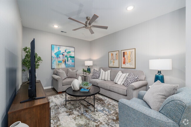 2BD, 2BA - 1070SF - Living Area