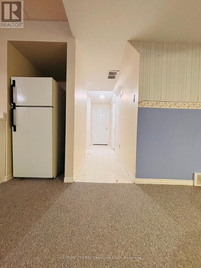 Photo - 601 Grenfell Dr