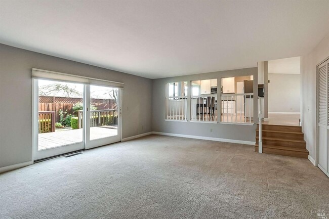 2246 Aaron Ct