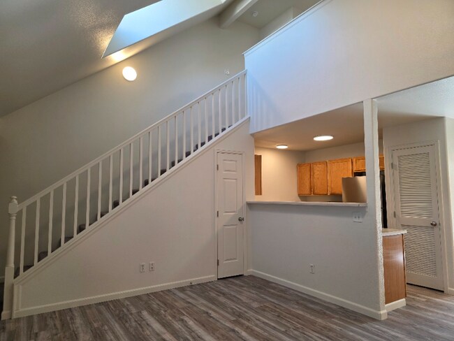 Photo - 391 Sunnyside Cir