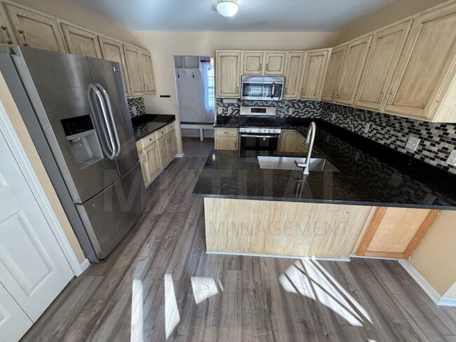 Photo - 1148 Somerville Dr