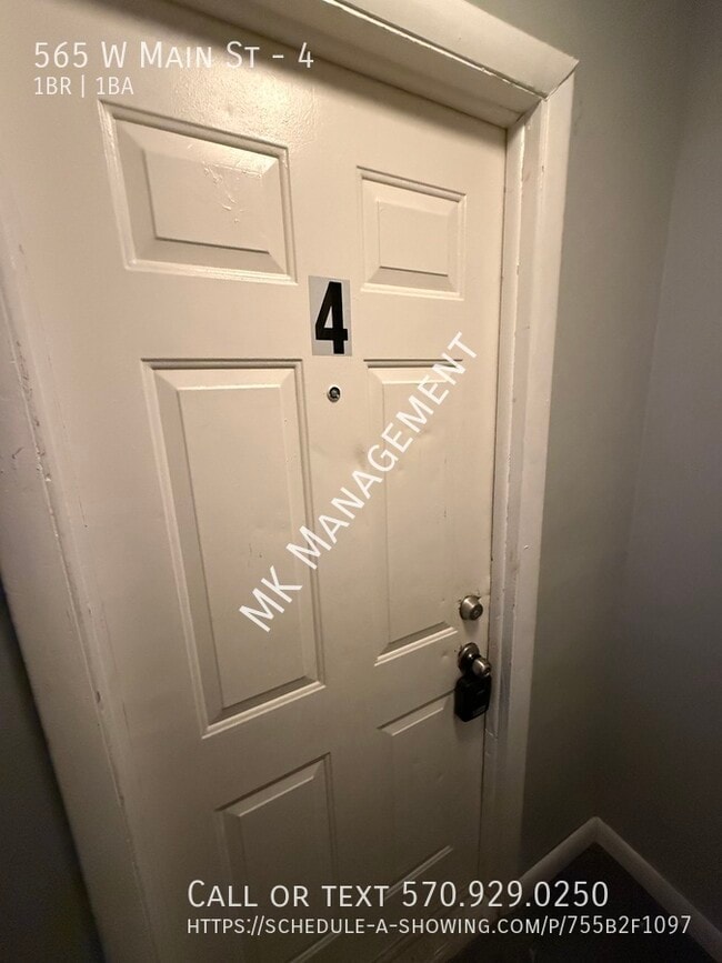 Photo - 565 W Main St Unit 4