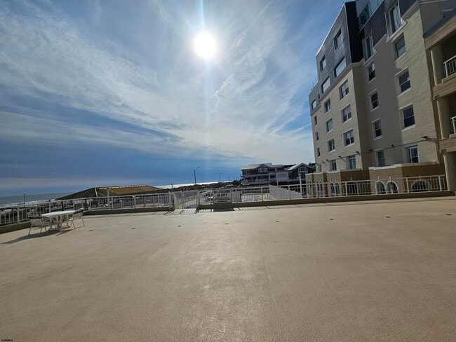 Photo - 6100 Boardwalk Unit 104