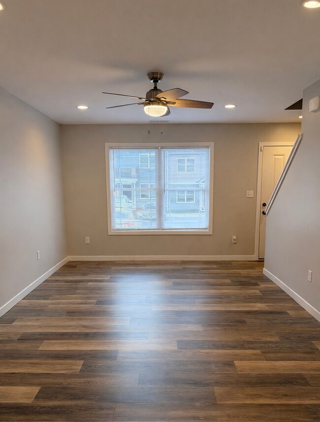 Photo - Staunton Apartments 301-314