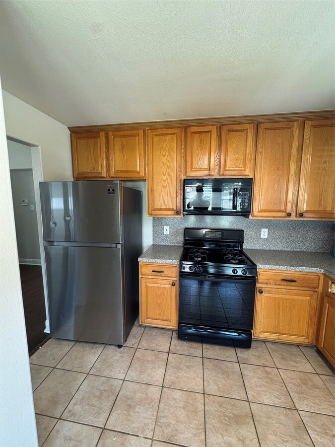Photo - 18203 Winding Timbers Ln