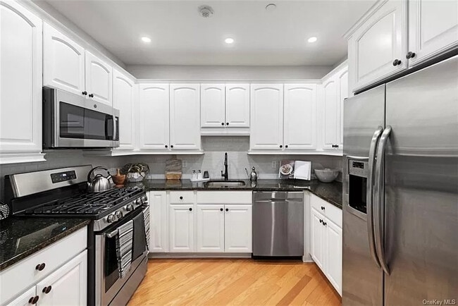 Photo - 257 Central Ave Unit 3e