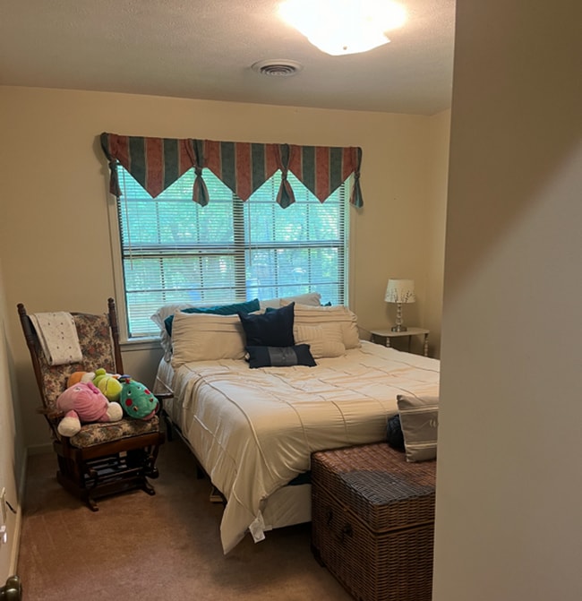 Photo - 103 Cherokee Dr