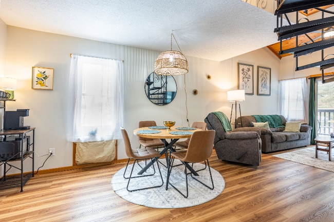 Photo - 2 Spruce Trail Unit 2