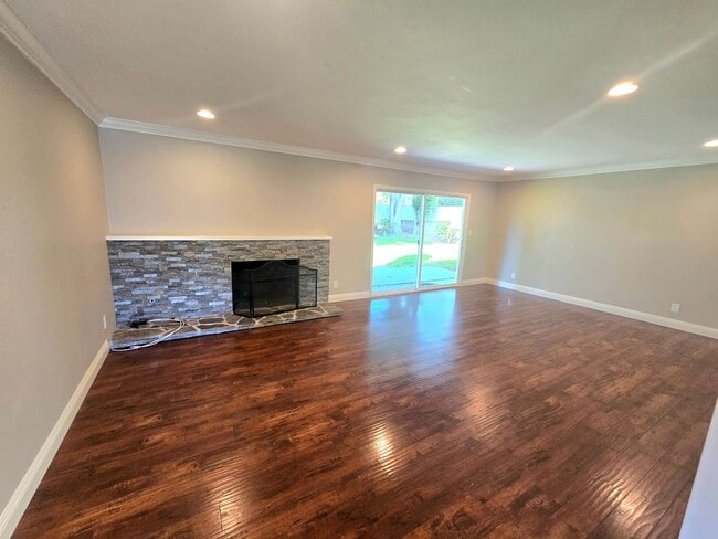 Photo - 191 E Avenida De Los Arboles