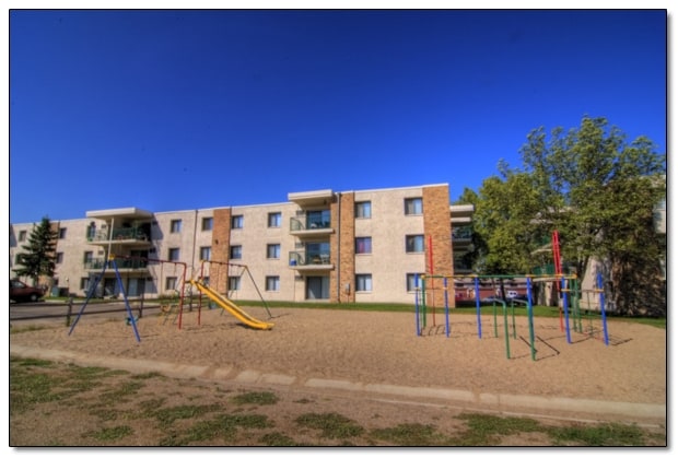 Área de juegos - Lincoln Estates Apartments