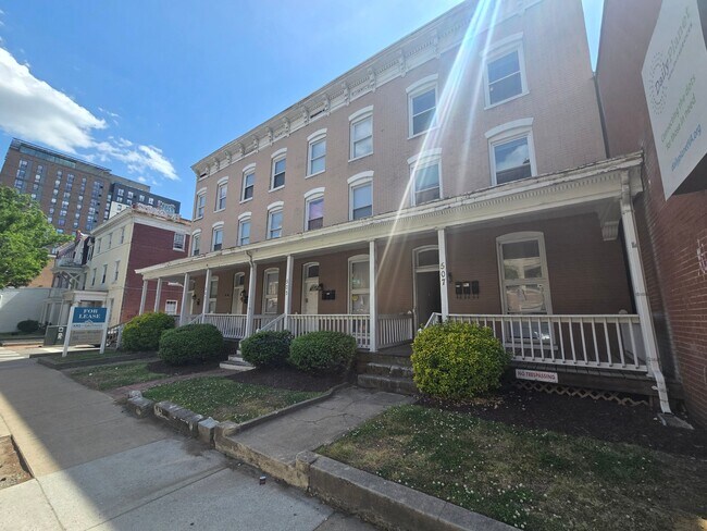 Photo - 505 W Grace St Unit A