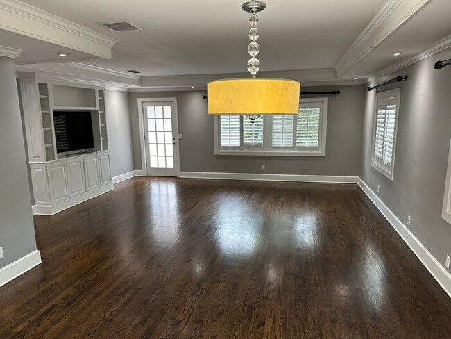 Photo - Charming 3 Bed 2 Bath home in the heart of...