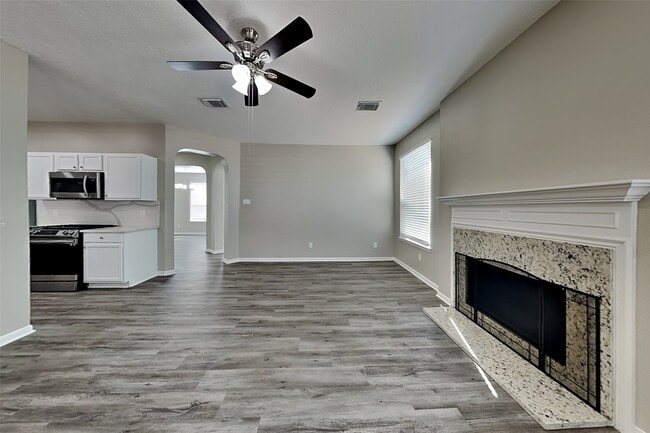 Photo - 1610 Blossom Creek Ct