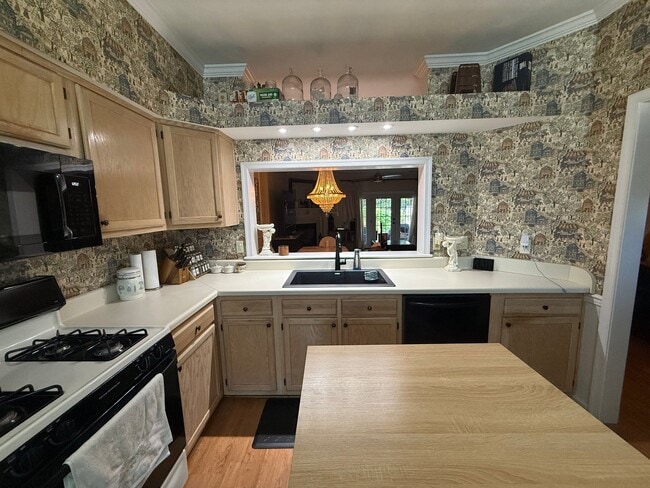 Photo - 842 S Lake Cir