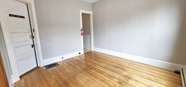 Photo - 234 Pearl St Unit APT 1