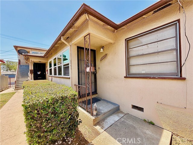Photo - 2431 W Beverly Blvd