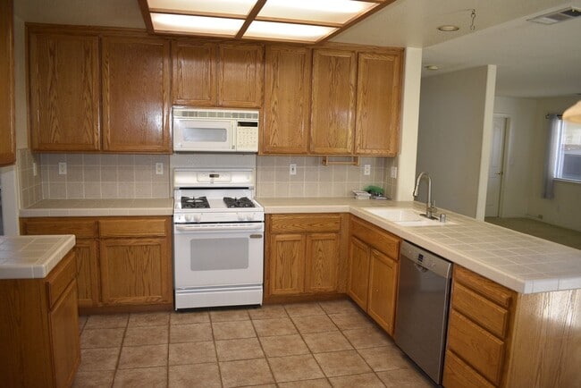Photo - 5229 Windham Way