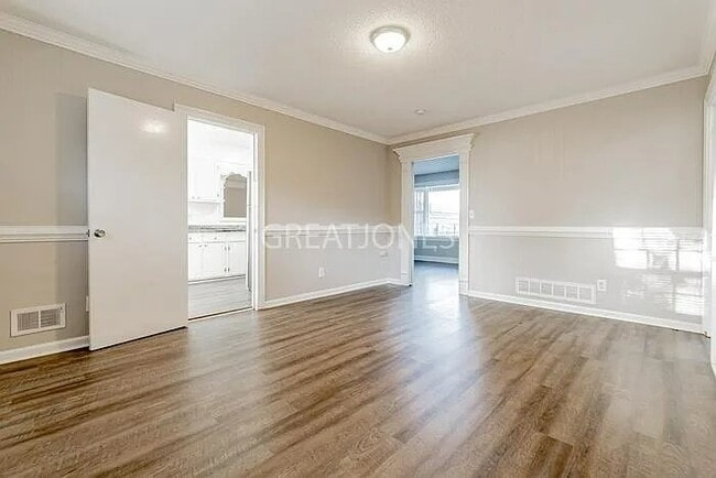 Photo - 4527 Robney Dr