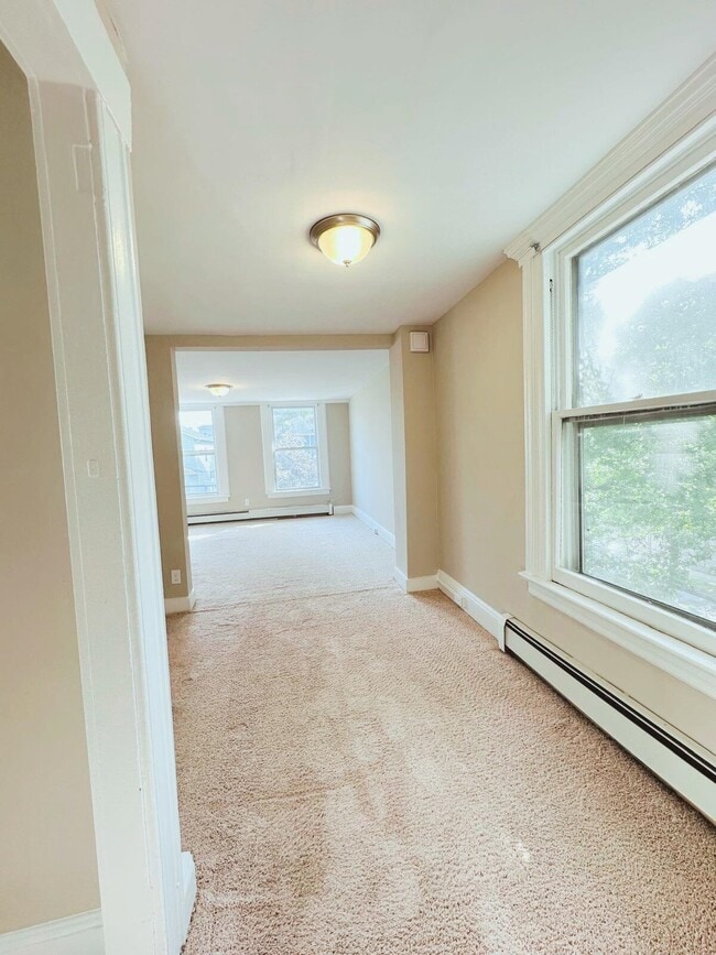 Photo - 33 Elmwood Ave