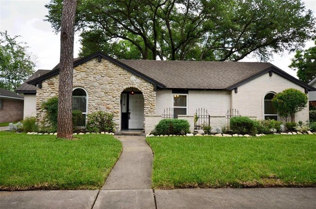 Photo - 1114 Cottage Oak Ln Casa