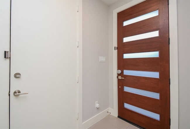 Photo - 3813 La Branch St