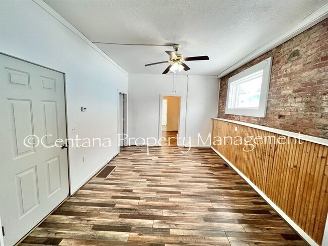 Photo - 2 bedroom on the main floor of a duplex on Main St!