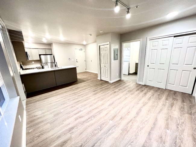 2330 Yakima Ct Unit C301