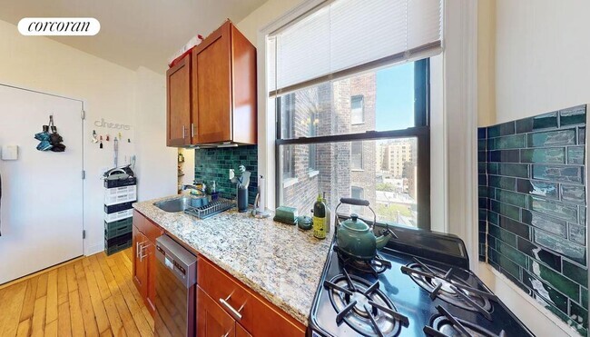 Building Photo - 324 W 84th St Rental